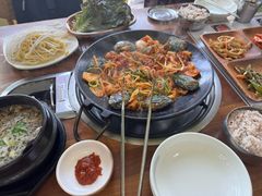-城山辣炒黑猪肉