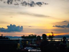 -七彩云南古滇温泉山庄