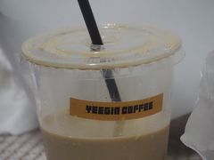 -YEEGIN COFFEE也径咖啡
