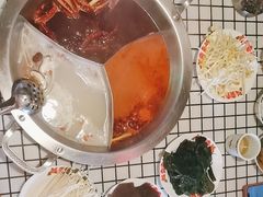 -山悦里 山野·鲜火锅(罗斯福广场店)