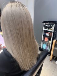 -G.O.T salon
