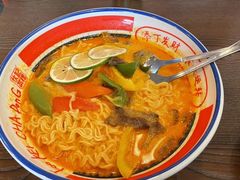 泰国酸辣牛肉汤丁-伙记茶档(龙海风情小镇店)