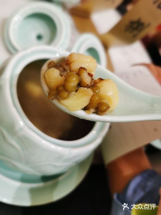 裕莲楼(环球港店)头牌莲子图片