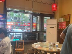 -富正毅三下锅(体育馆店)