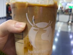 陨石拿铁-瑞幸咖啡(厦门SM二期新生活广场店)