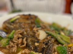 红烧焖鱼头-凤城酒家(渣华道)