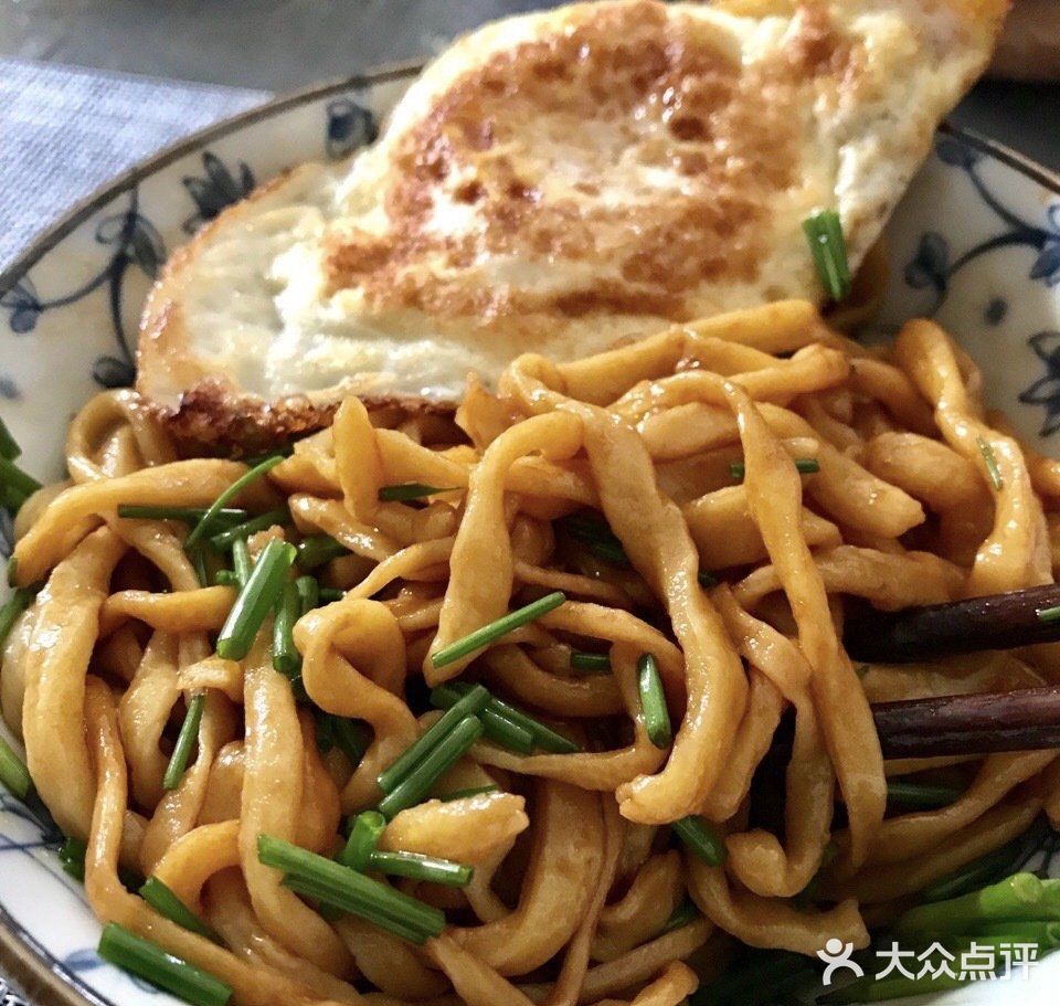 拿手吉祥宴客菜之葱油手擀面