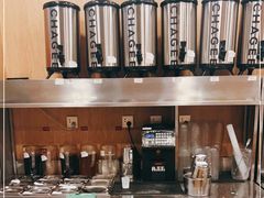 自助取餐区-霸王茶姬(南强街店)