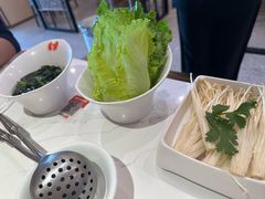-七欣天香辣蟹火锅(闵行浦江欢乐颂店)