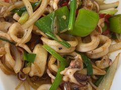 -覃记海鲜美食餐厅