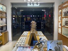-沪睛眼镜蔡司官方授权店(金桥佳林路店)