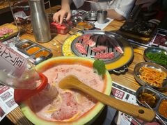 -青瓦炭韩潮烤肉(花园道店)
