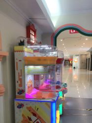 -Qmiss家庭娱乐中心(恒隆广场店)