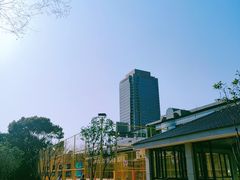 -新虹桥中心花园