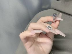 -悦指间美甲美睫