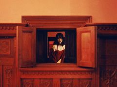 -Nathalie Djurberg与Hans Berg“牛皮纸包裹的月亮”-Prada荣宅当季展览