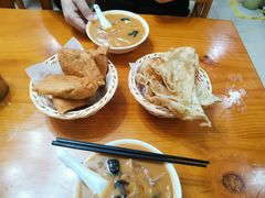 -方中山胡辣汤(大学中路56号院店)