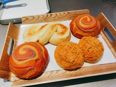-烫面包·面包烘焙(绿地缤纷城店)