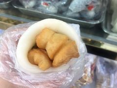 热乎乎的年糕团-上海虹口糕团食品厂(茂名路店)