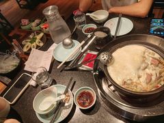 -捞王锅物料理(上海世茂广场店)