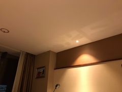 -怡华威斯达酒店(重庆医科大学附属儿童医院店)