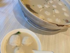 汤逊湖鱼头鱼元-湖滨客舍·湖北菜