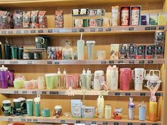 -星巴克臻选(华堂·新辰汇店)