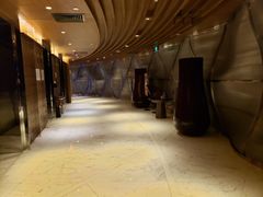 -上海滴水湖皇冠假日酒店