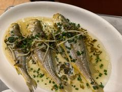 -侬佳蒸菜馆(听潮店)