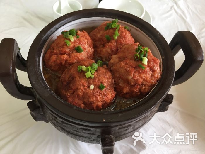 老淮扬红烧狮子头