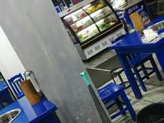 -马路边边·成都串串(翠柏路店)