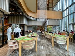 -两咖啡自助餐厅(静安香格里拉酒店)