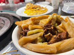 排骨豆角焖卷子-姥家大锅台水库渔家