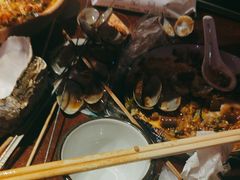 -蚝堡海鲜·威海菜·海肠捞饭·烧烤·亚洲吃蚝公司(幸福门店)