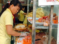 -Bánh Mì Huynh Hoa