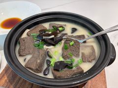 砂锅自制黑豆腐-富淳饭店(陆家嘴保利广场店)