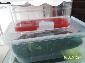 一种香蕉味，一种火腿味，我感觉香蕉味更好吃