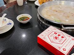 -老来福·非遗酸汤兔(凯旋路店)