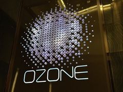 -OZONE 顶楼酒吧(香港丽思卡尔顿酒店)