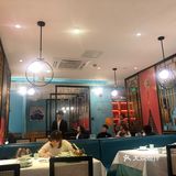 简洁大方，服务员态度非常好