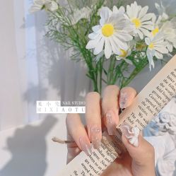 -米小兔美甲美睫