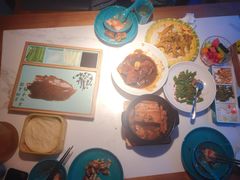 -荷塘秋月·本帮江浙菜(国权路店)