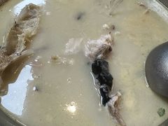 -雪湖煜辰鱼头老店(雪野湖店)