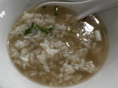 汤泡饭-小杨翘脚牛肉