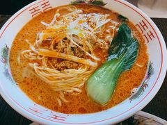 -拉面莊夢語＆中华料理八椿