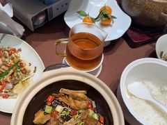 -荷栖小院·品质江西菜(红谷滩店)