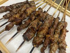 -劳动公园新疆人烤腰子