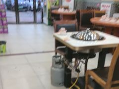 -70後铁锅炖(坡博总店)