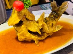 糖醋鲤鱼-闫府私房菜·百年鲁菜(恒隆店)