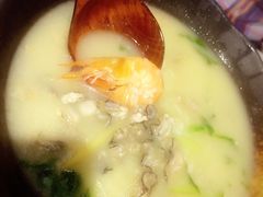 海鲜牡蛎泡饭-十面欢腾·海鲜面·台式Bistro(长乐路店)
